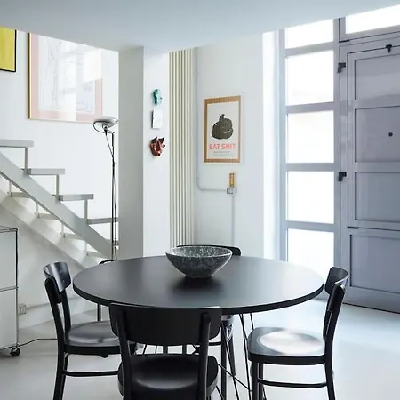 Artist - Porta Romana Appartement