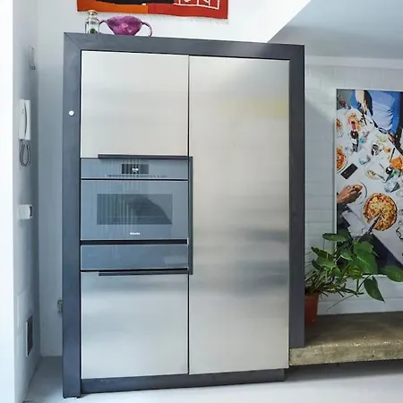 Artist - Porta Romana Appartement